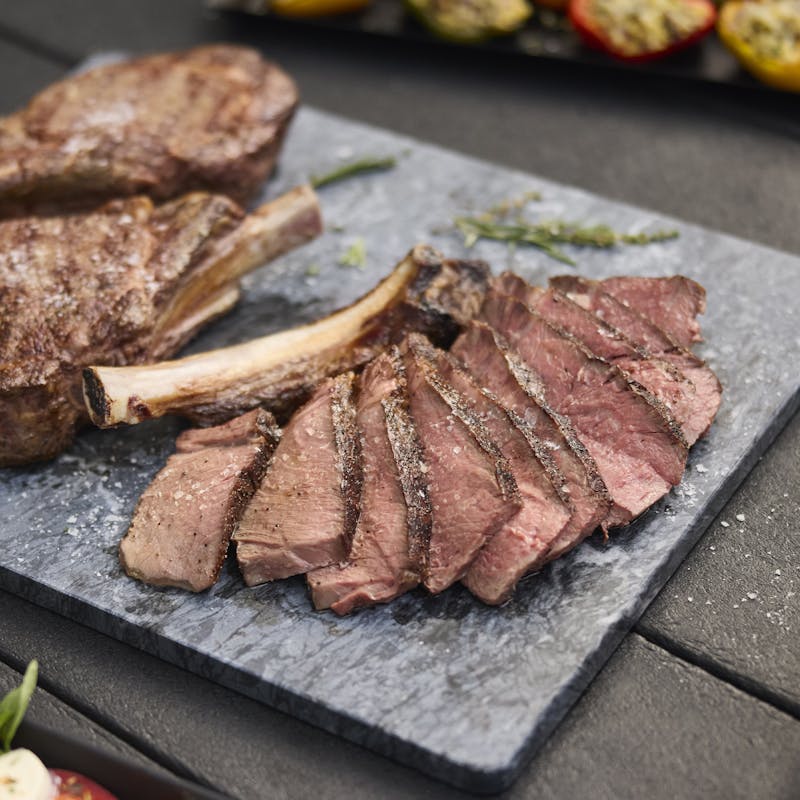 Barbecue à gaz Spirit® E-425 avec plancha