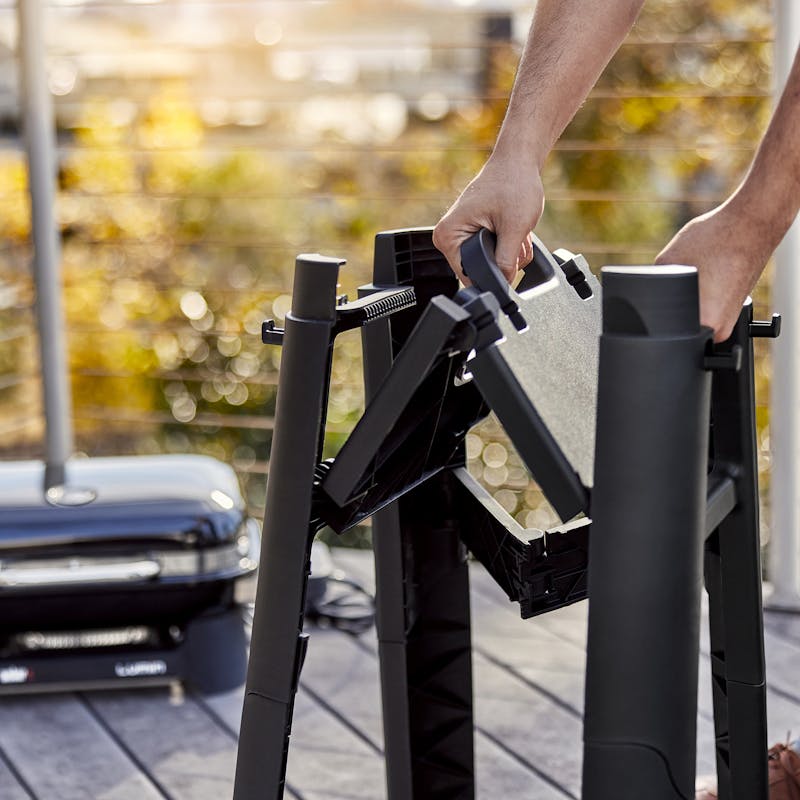 Barbecue électrique Lumin Compact et support avec pieds